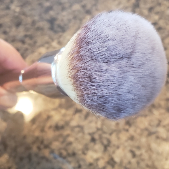 It 211 brush - Picture 3 of 13